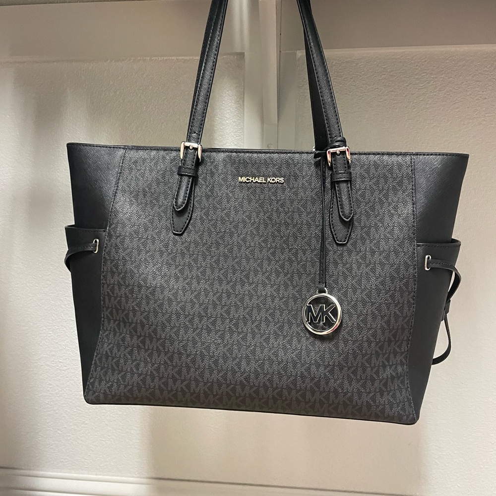 Michael Kors black leather tote